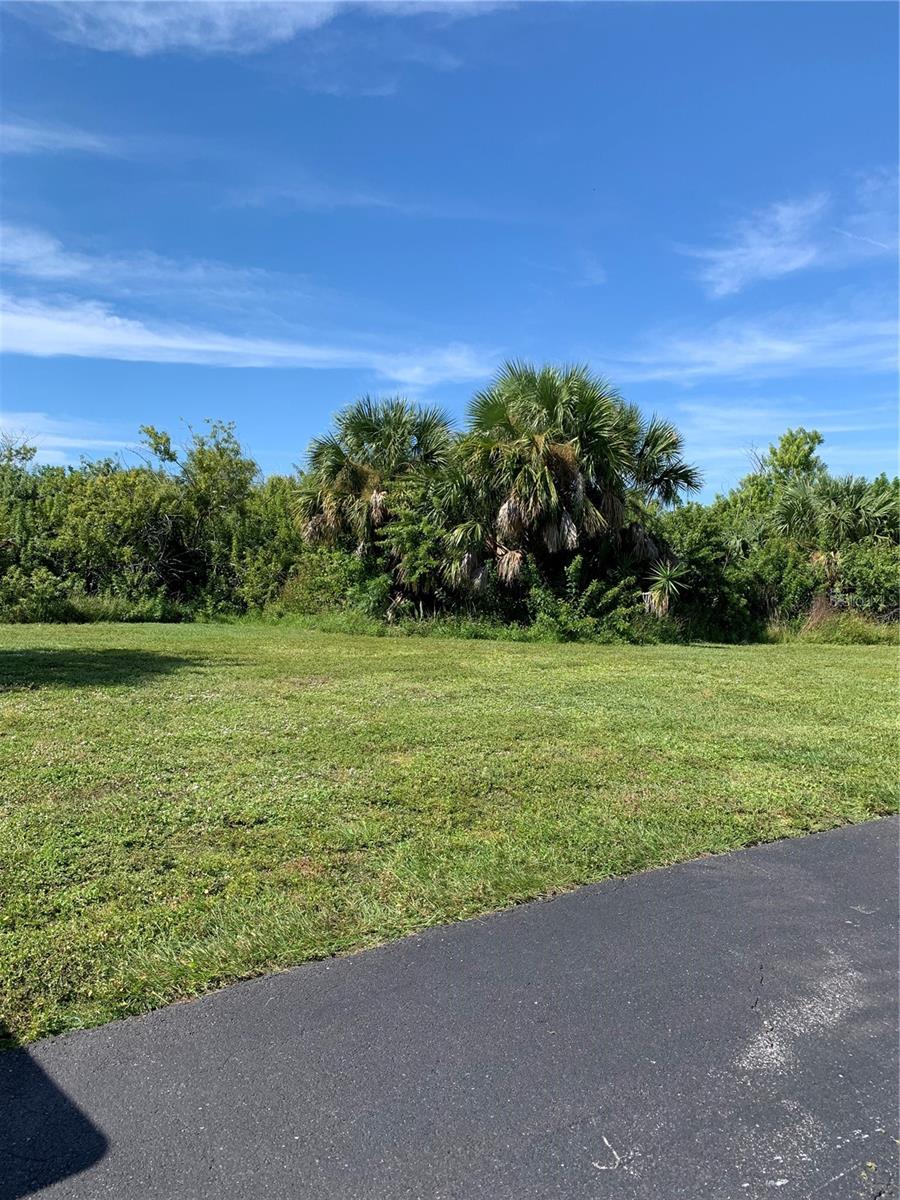 660 BUENOS, NORTH PORT, FL, 34287