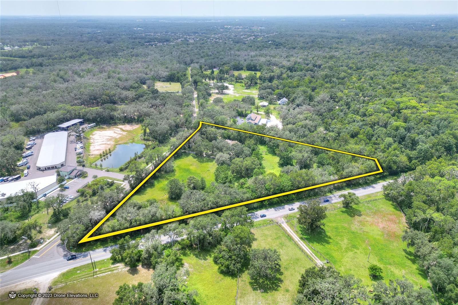5226 LITHIA SPRINGS RD, LITHIA, FL, 33547