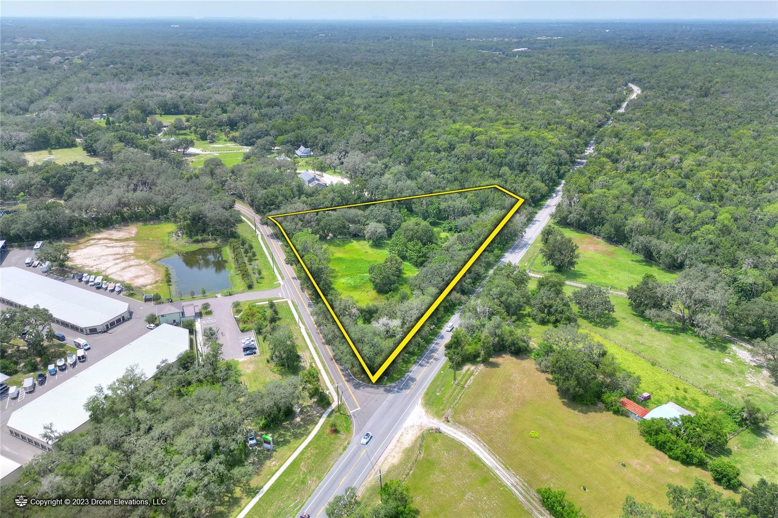 5226 LITHIA SPRINGS RD, LITHIA, FL, 33547