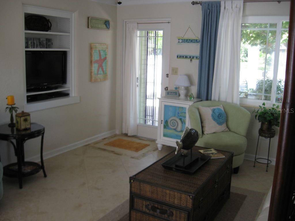 411 S Pine ST, NEW SMYRNA BEACH, FL, 32169