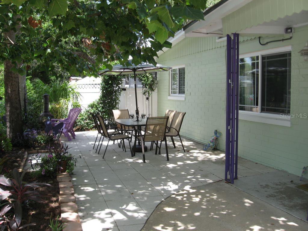 411 S Pine ST, NEW SMYRNA BEACH, FL, 32169