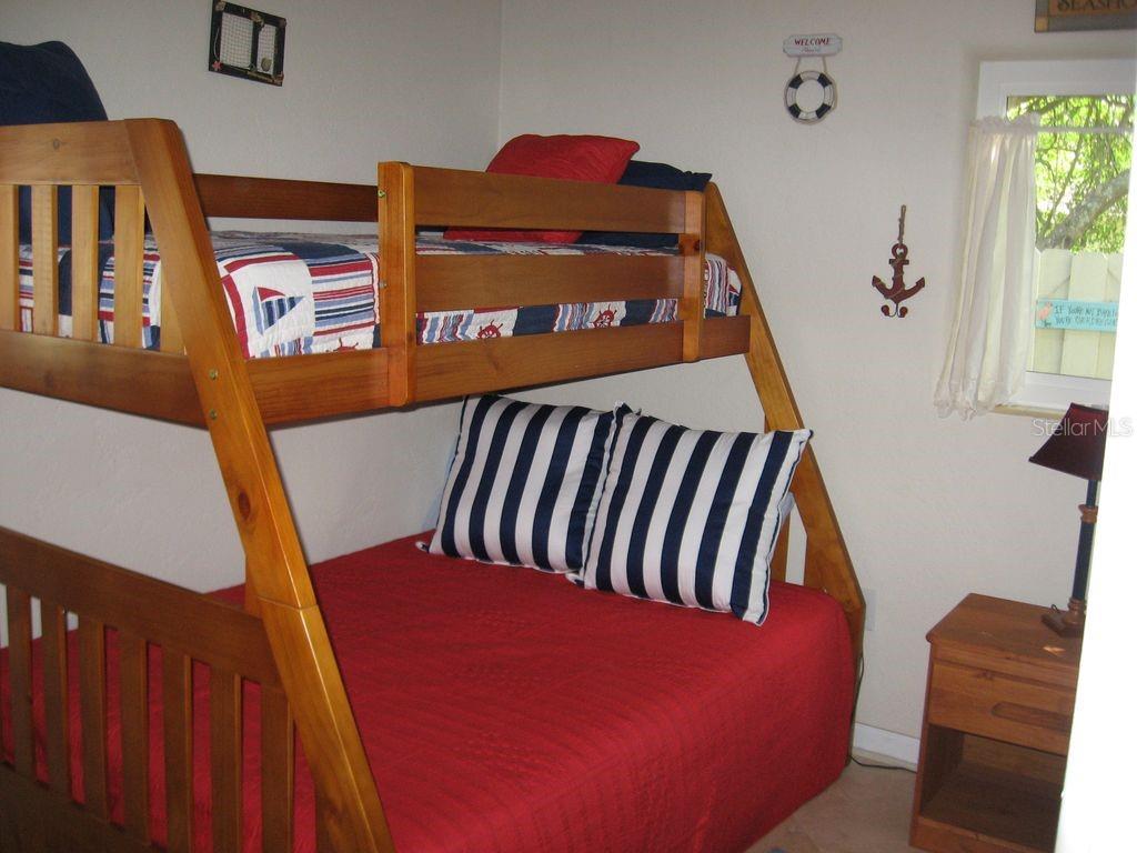 411 S Pine ST, NEW SMYRNA BEACH, FL, 32169