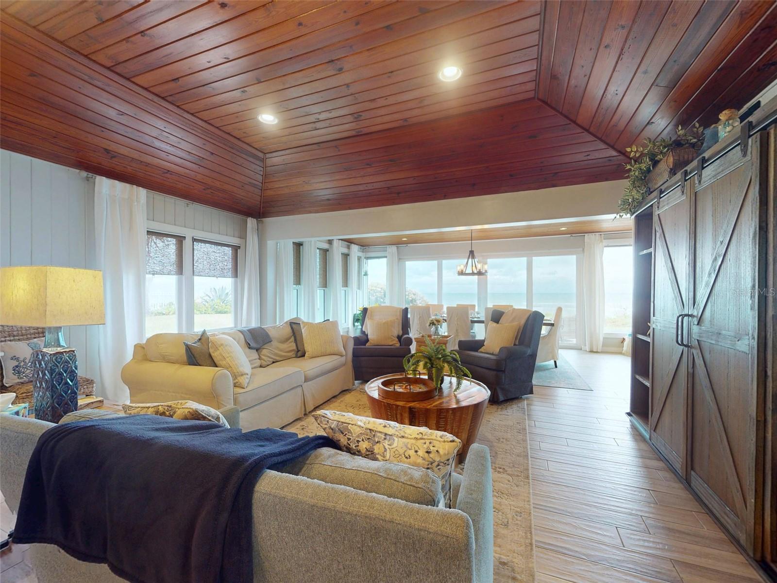 1011 Hill ST, NEW SMYRNA BEACH, FL, 32169