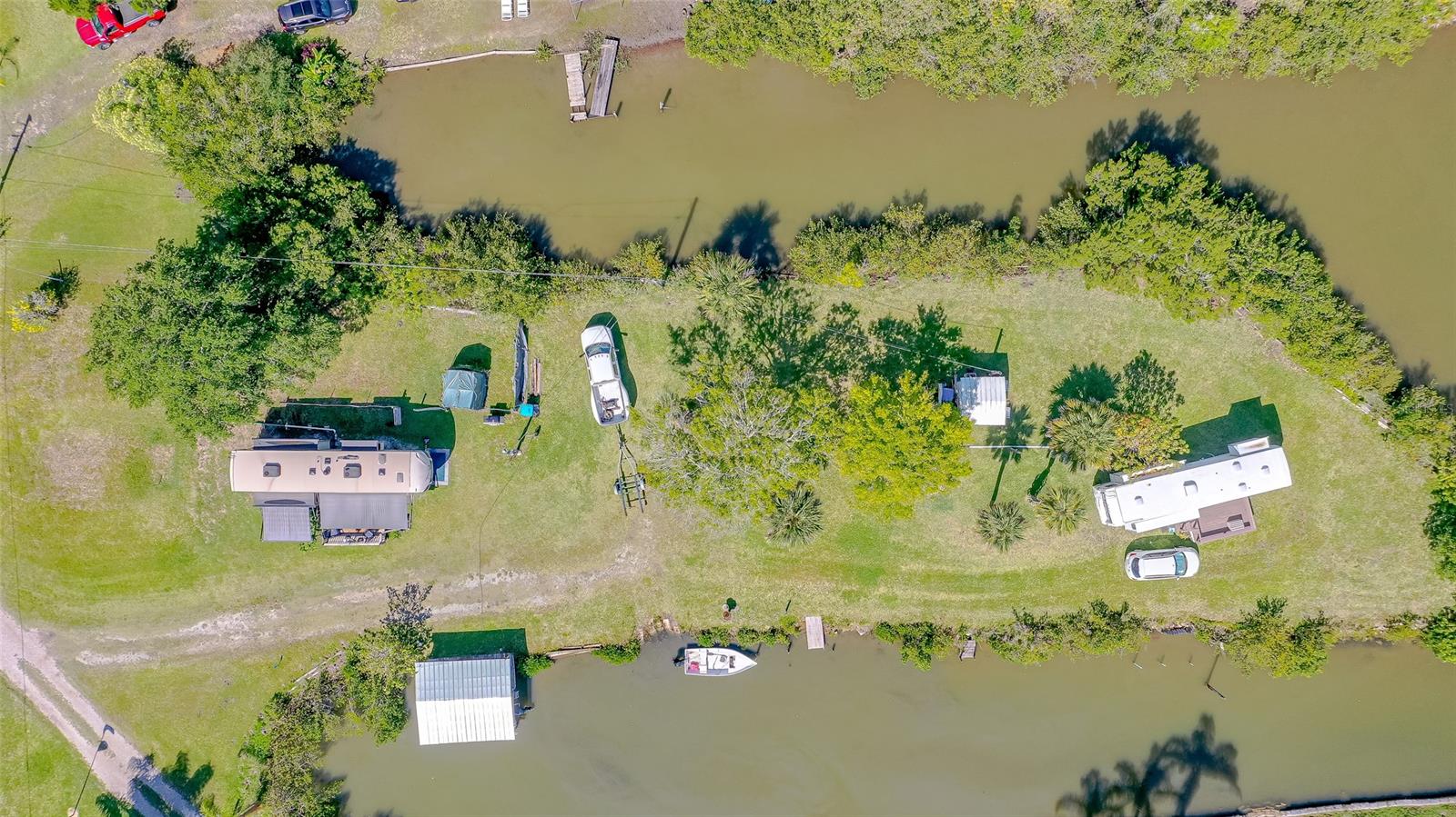 416 E Halifax AVE, OAK HILL, FL, 32759