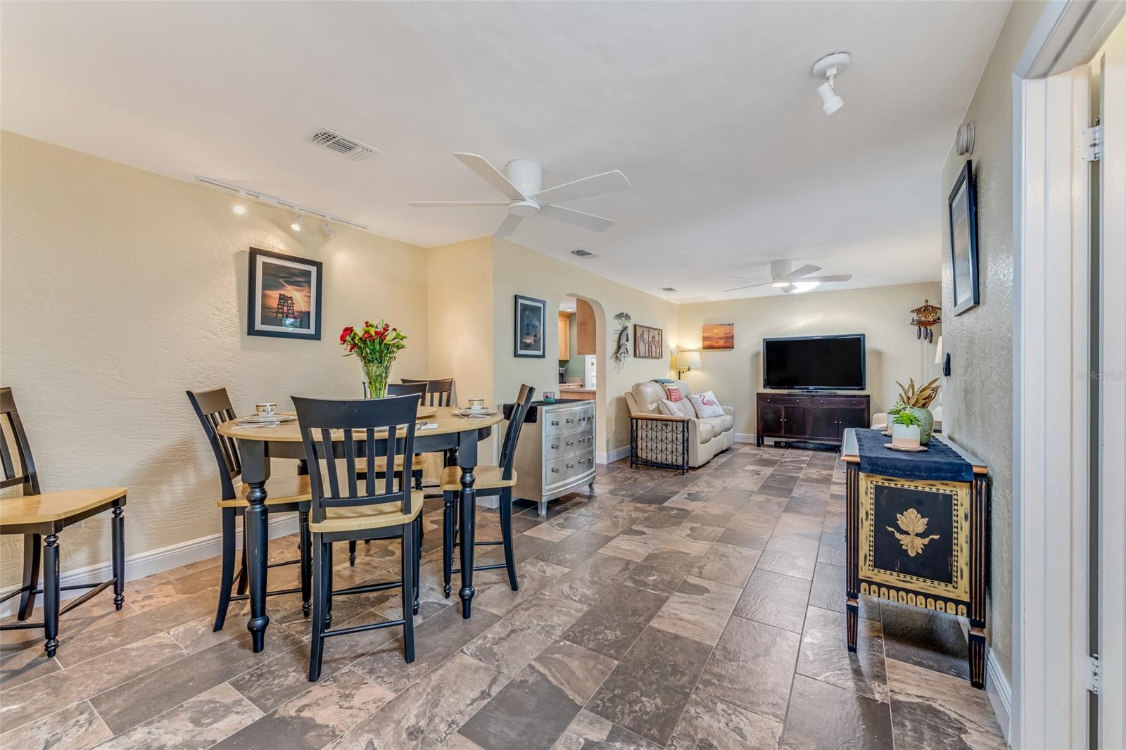 4638 Saxon DR, NEW SMYRNA BEACH, FL, 32169