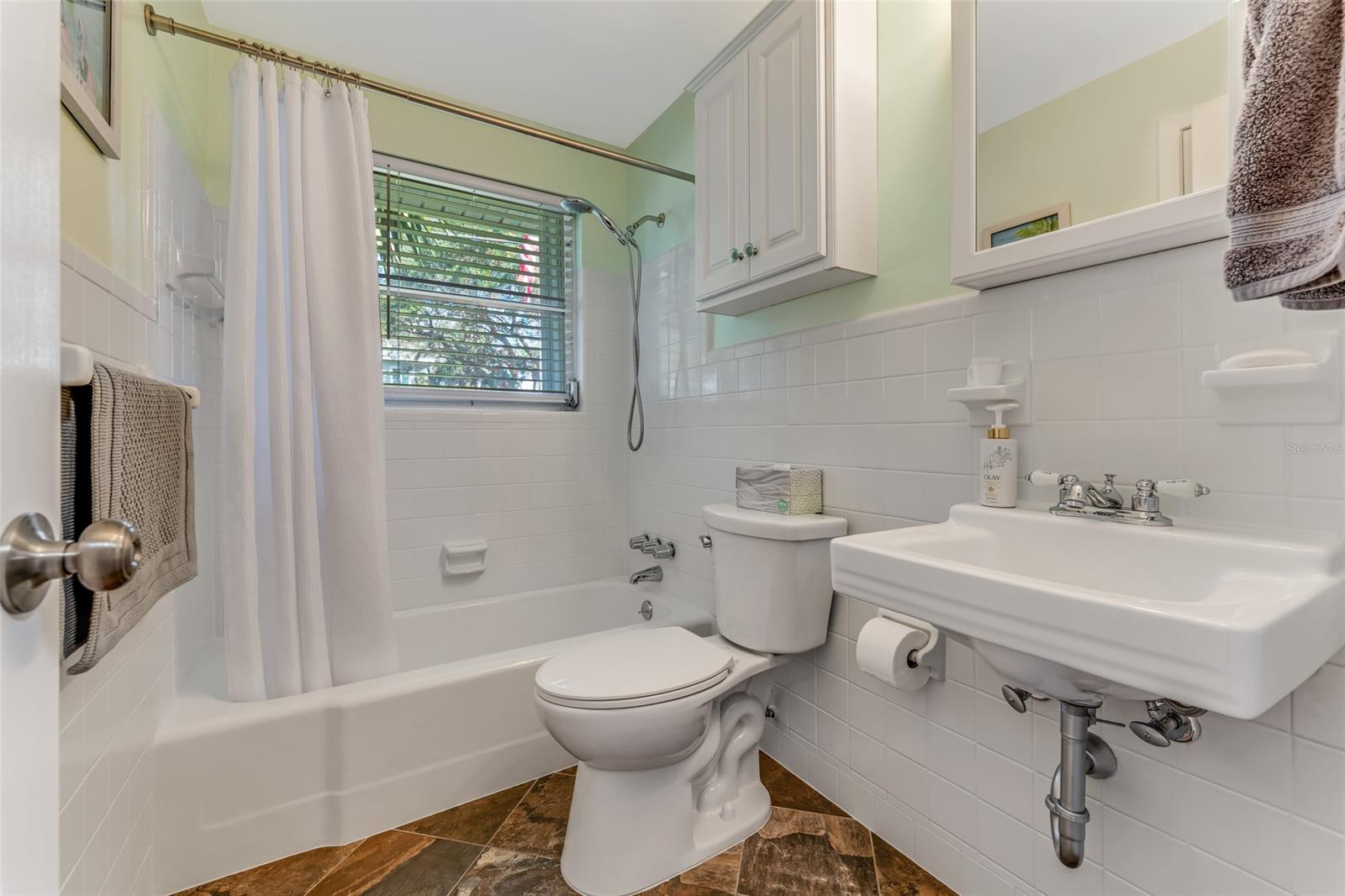 4638 Saxon DR, NEW SMYRNA BEACH, FL, 32169