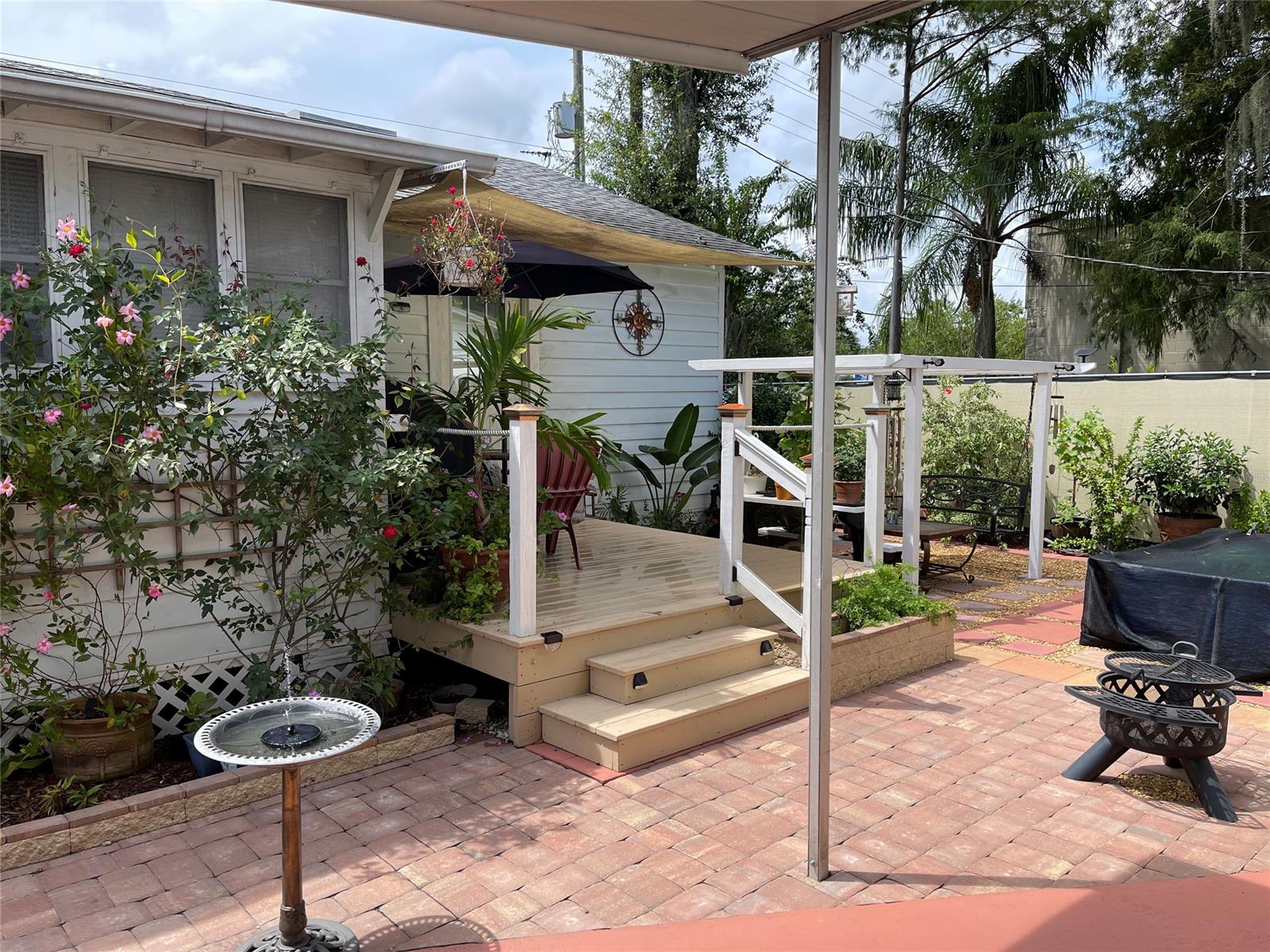 607 N Dixie FWY, NEW SMYRNA BEACH, FL, 32168