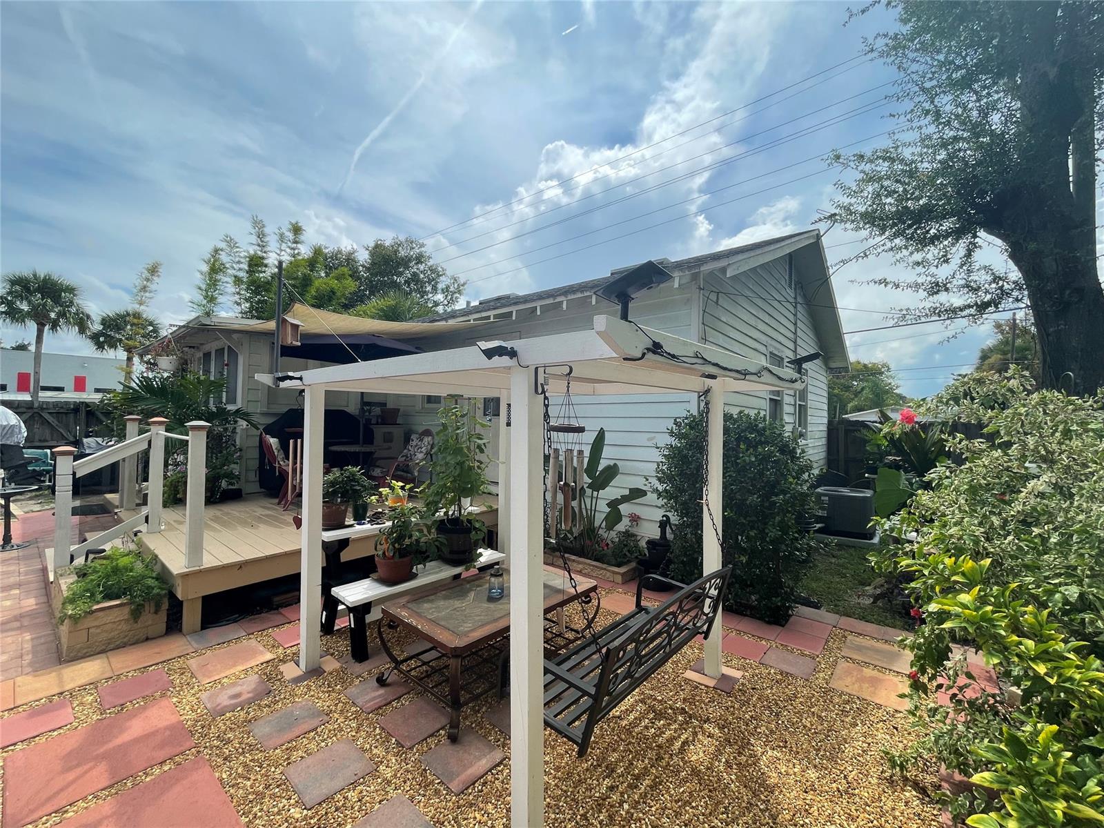 607 N Dixie FWY, NEW SMYRNA BEACH, FL, 32168