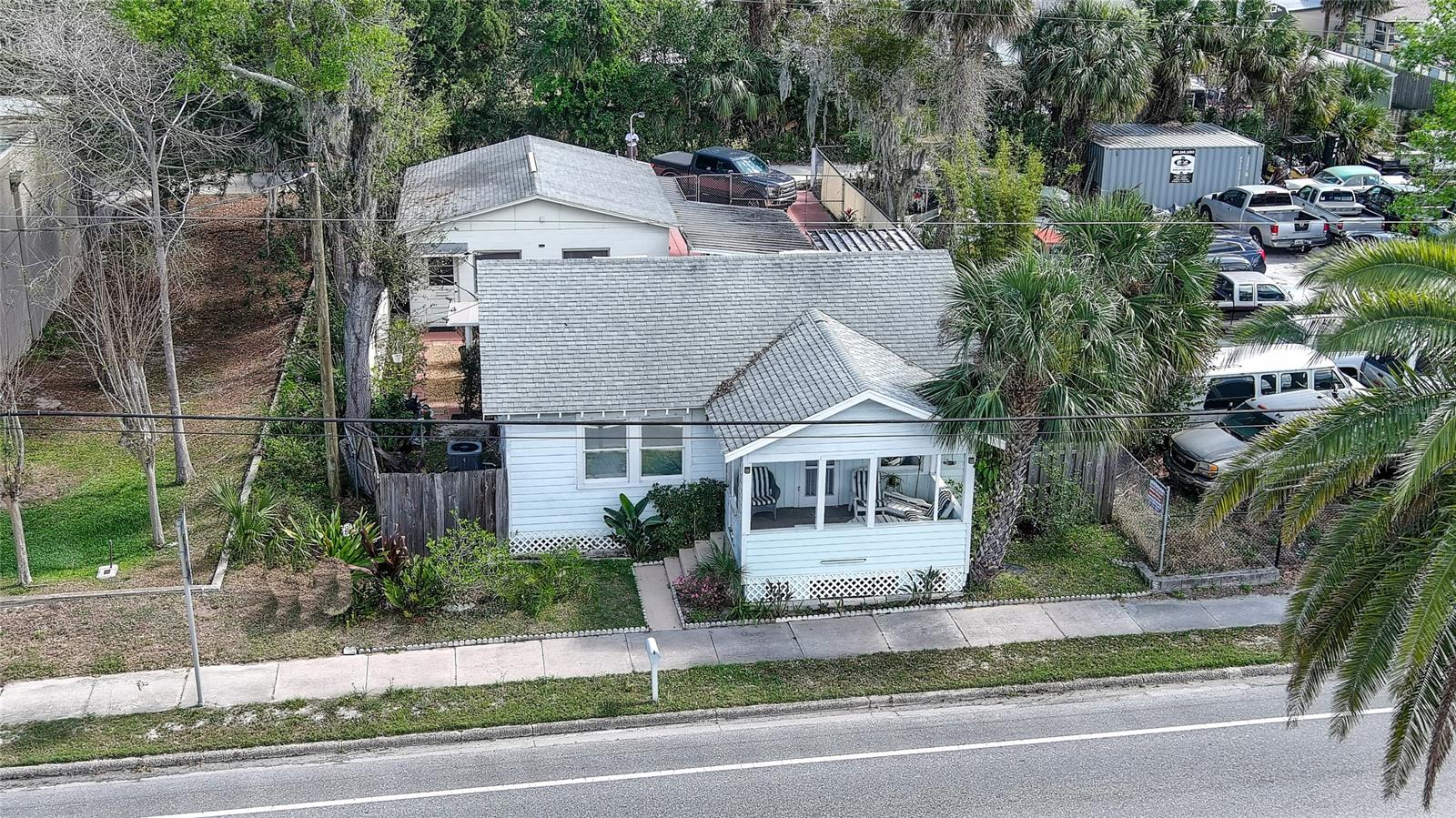 607 N Dixie FWY, NEW SMYRNA BEACH, FL, 32168