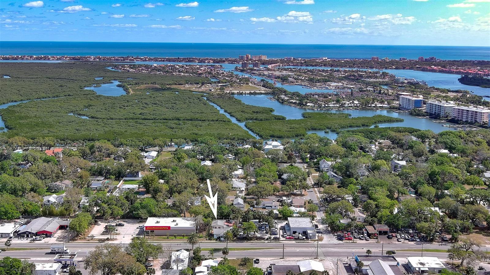607 N Dixie FWY, NEW SMYRNA BEACH, FL, 32168