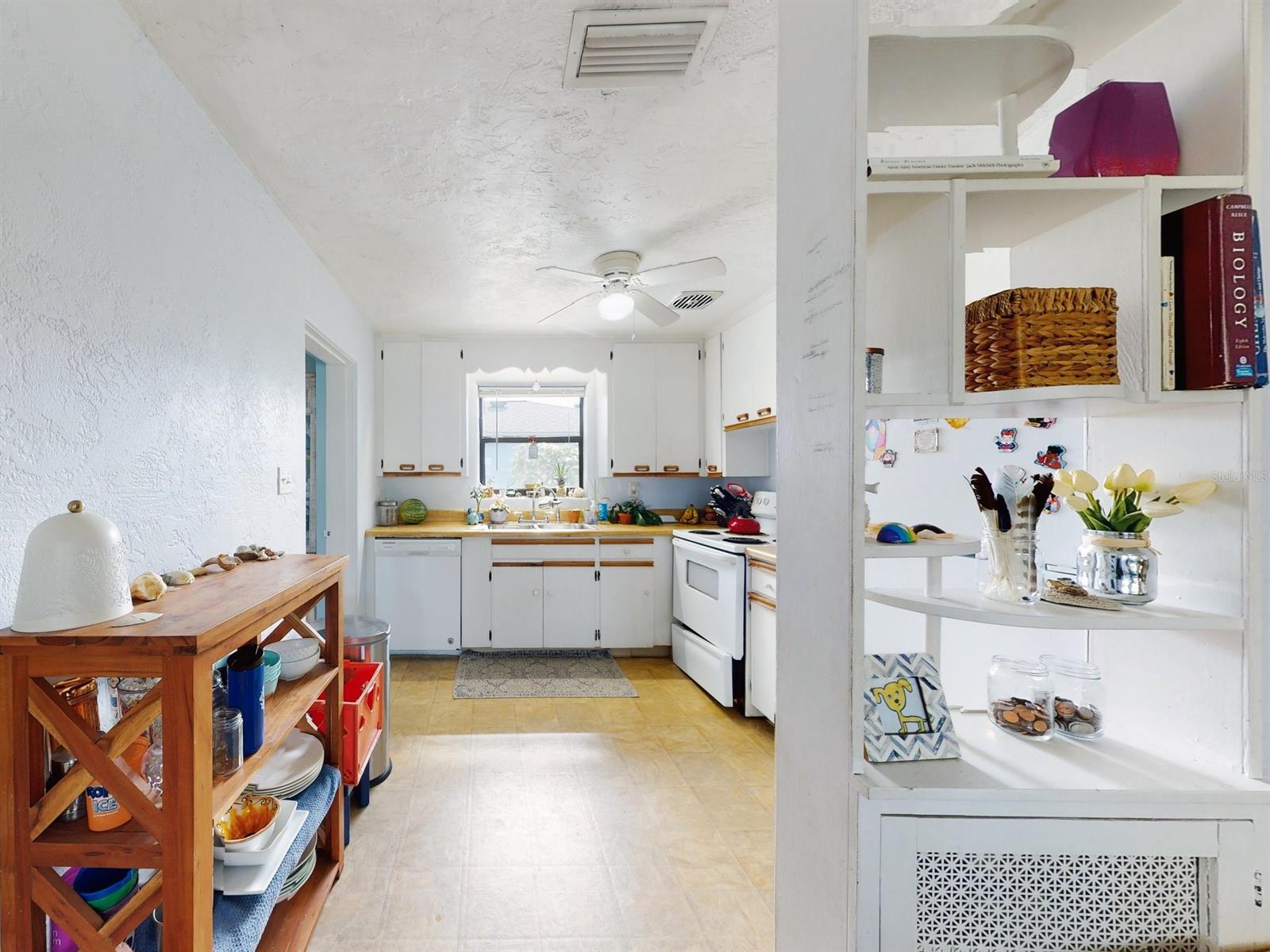 603 N Pine ST, NEW SMYRNA BEACH, FL, 32169