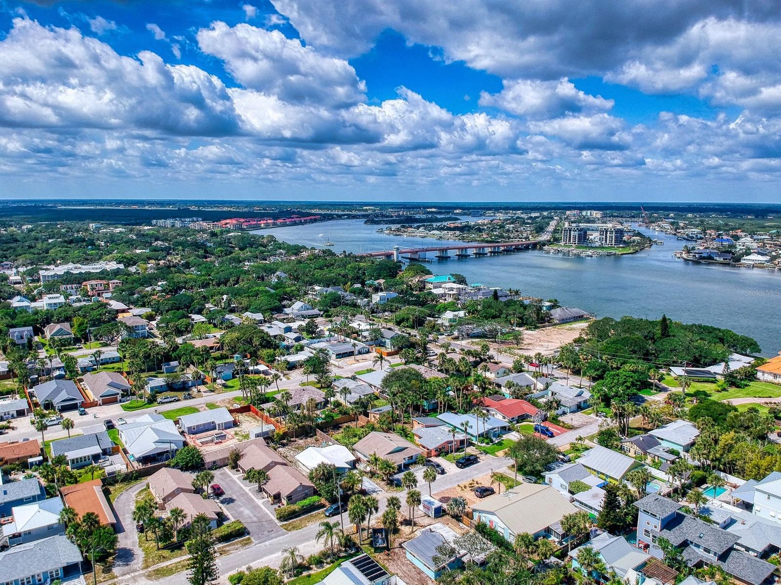 603 N Pine ST, NEW SMYRNA BEACH, FL, 32169