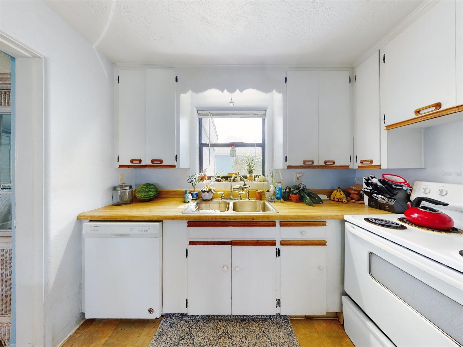 603 N Pine ST, NEW SMYRNA BEACH, FL, 32169