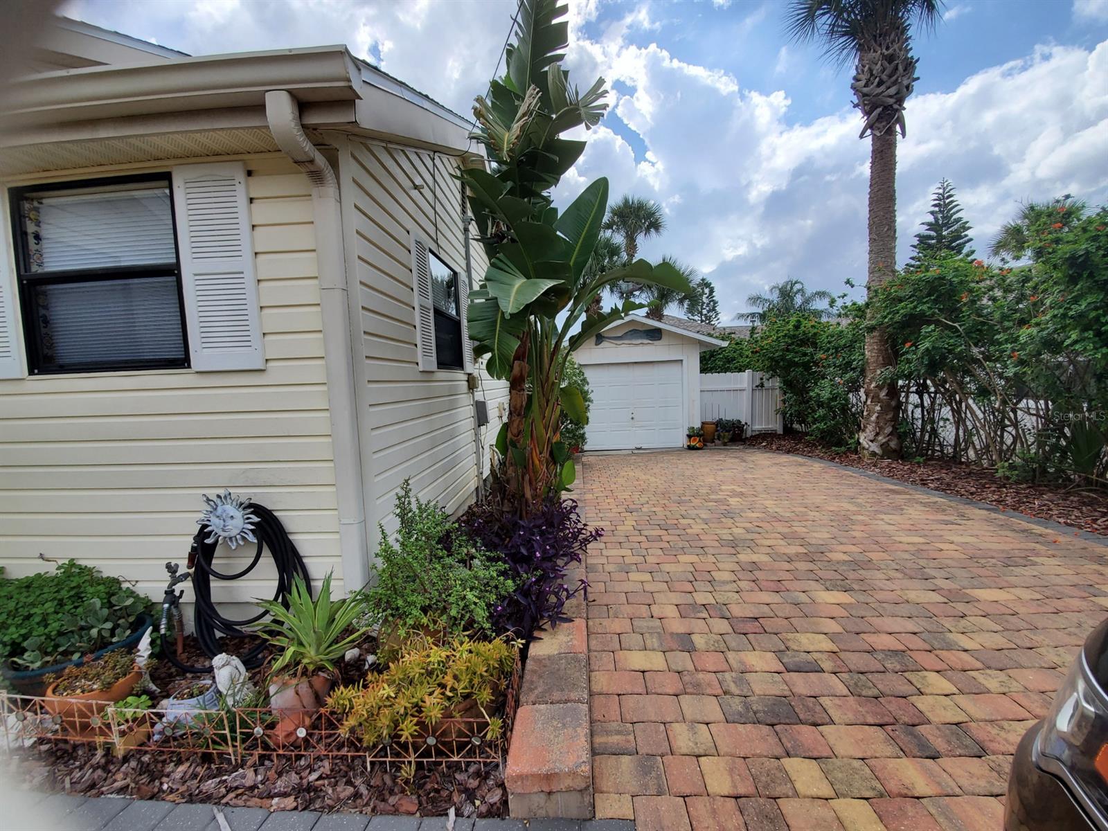 603 N Peninsula AVE, NEW SMYRNA BEACH, FL, 32169