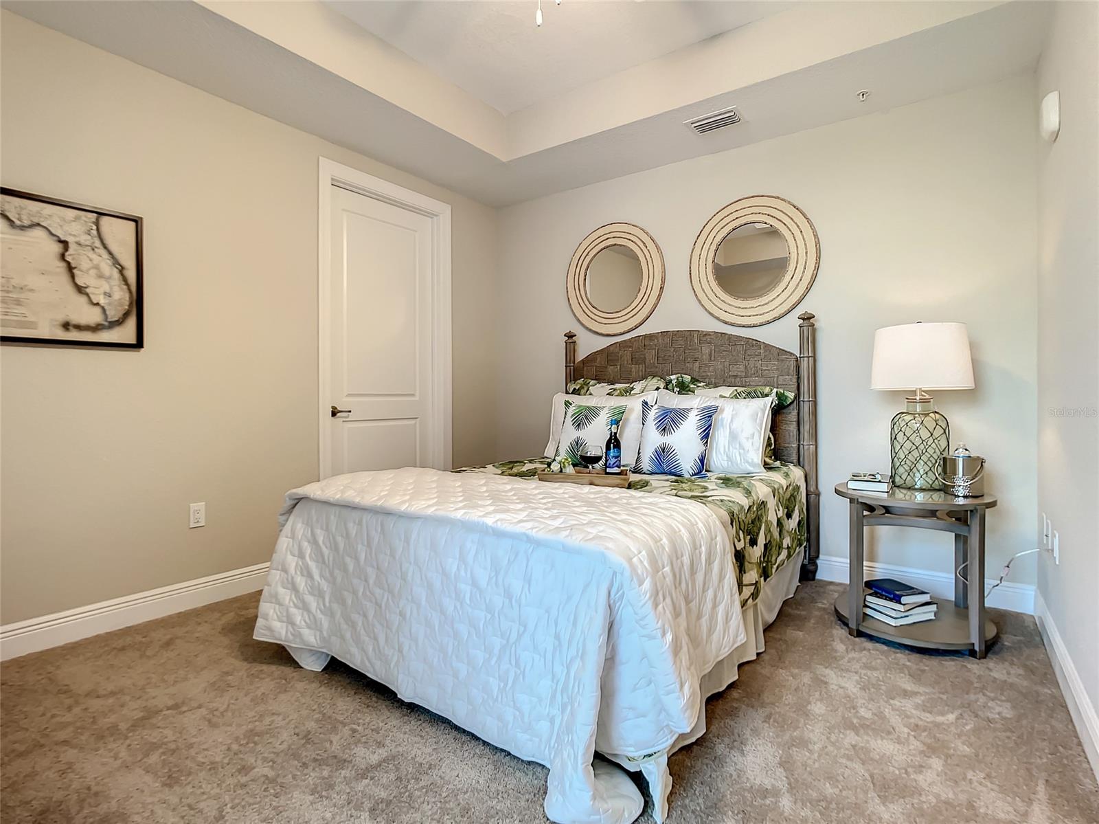 1 RIVERWALK DR #302, NEW SMYRNA BEACH, FL, 32169