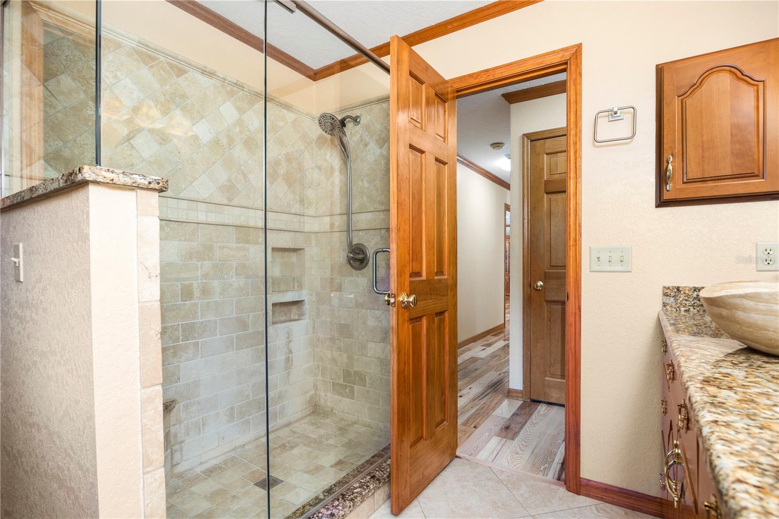 3897 SW PINEMOUNT RD, LAKE CITY, FL, 32024