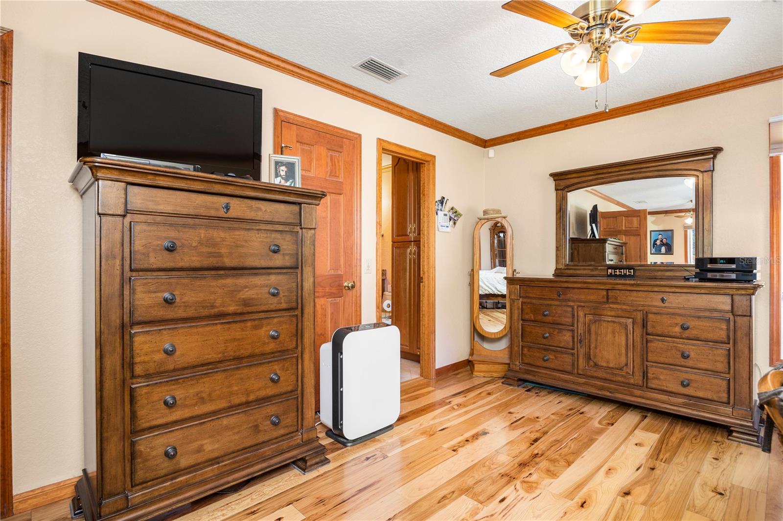 3897 SW PINEMOUNT RD, LAKE CITY, FL, 32024