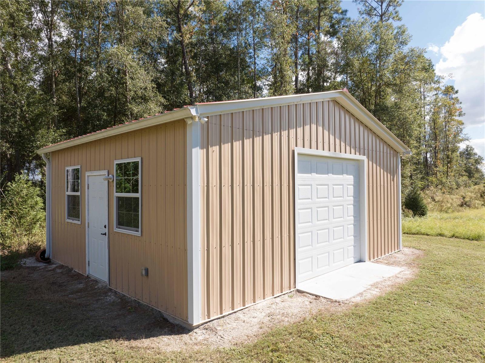 3897 SW PINEMOUNT RD, LAKE CITY, FL, 32024