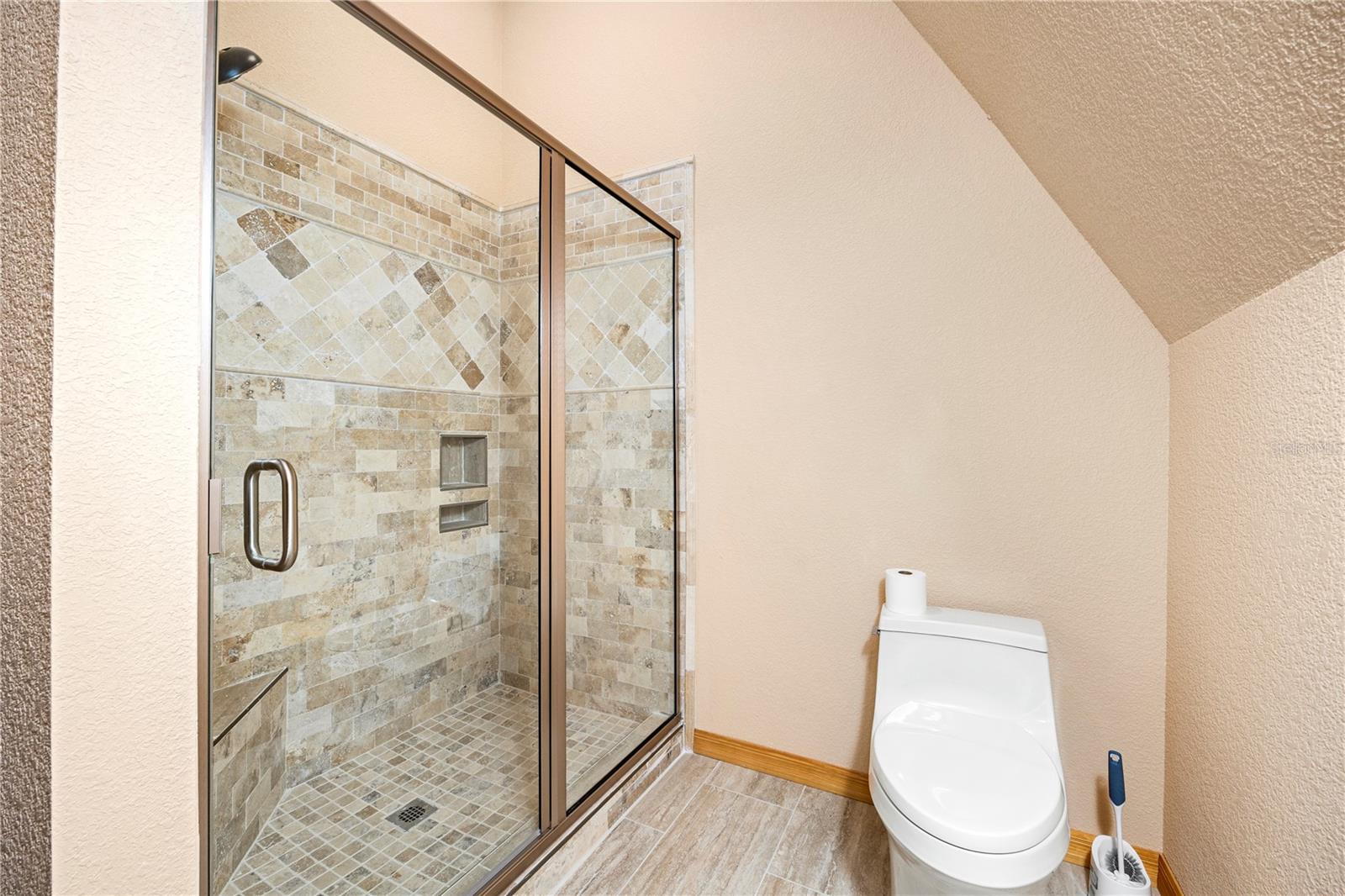 3897 SW PINEMOUNT RD, LAKE CITY, FL, 32024