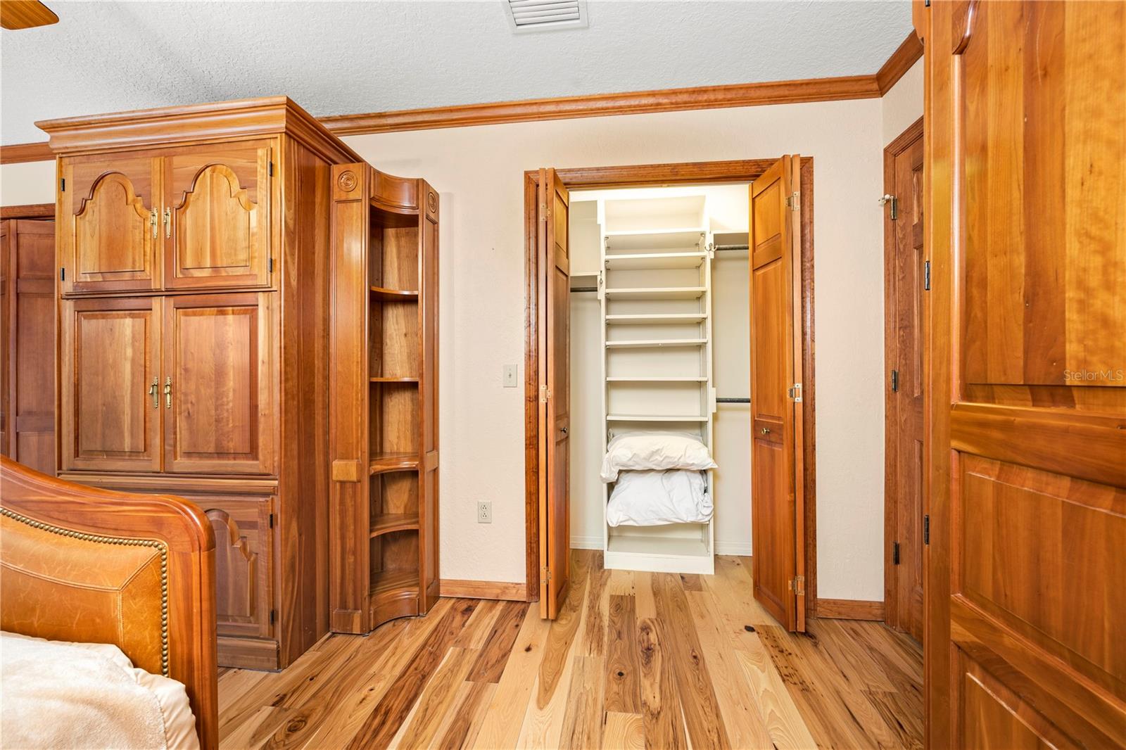 3897 SW PINEMOUNT RD, LAKE CITY, FL, 32024