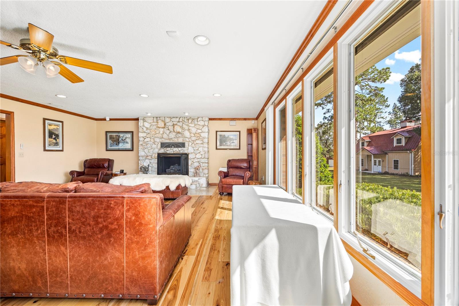 3897 SW PINEMOUNT RD, LAKE CITY, FL, 32024