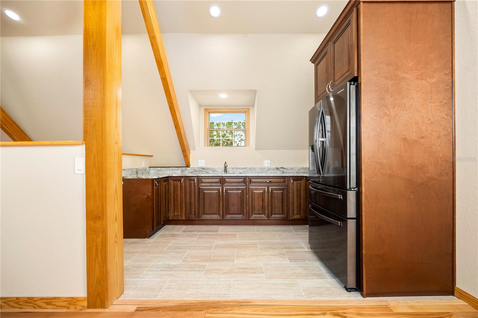 3897 SW PINEMOUNT RD, LAKE CITY, FL, 32024