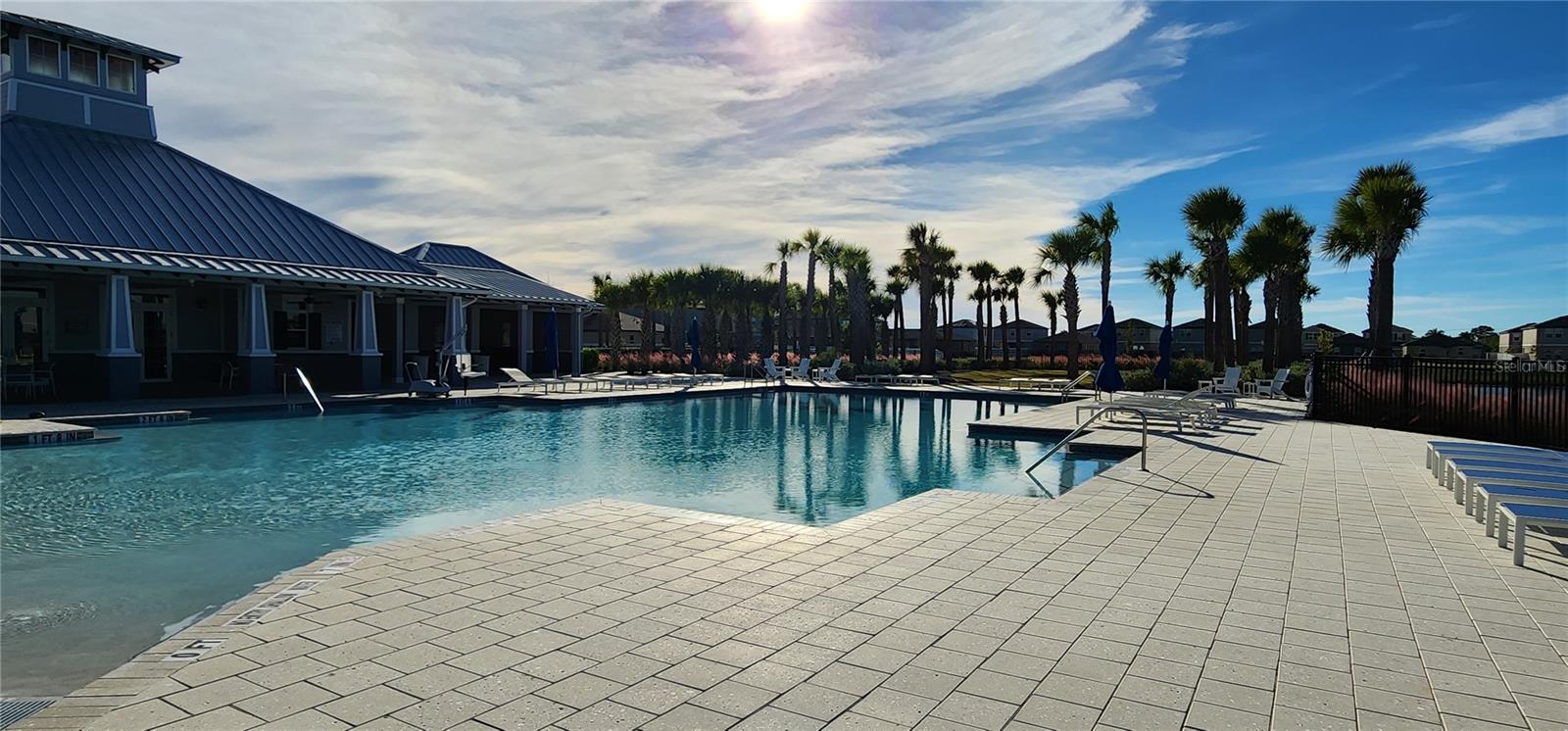 982 8TH ST NW, RUSKIN, FL, 33570