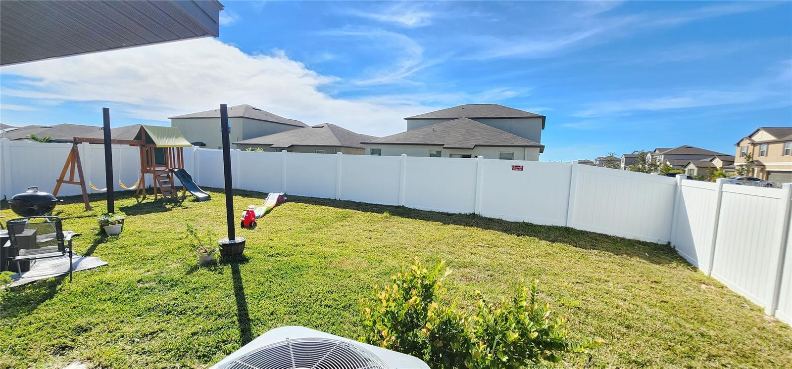 982 8TH ST NW, RUSKIN, FL, 33570