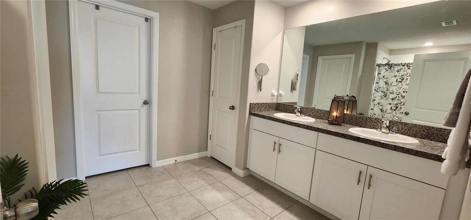 982 8TH ST NW, RUSKIN, FL, 33570