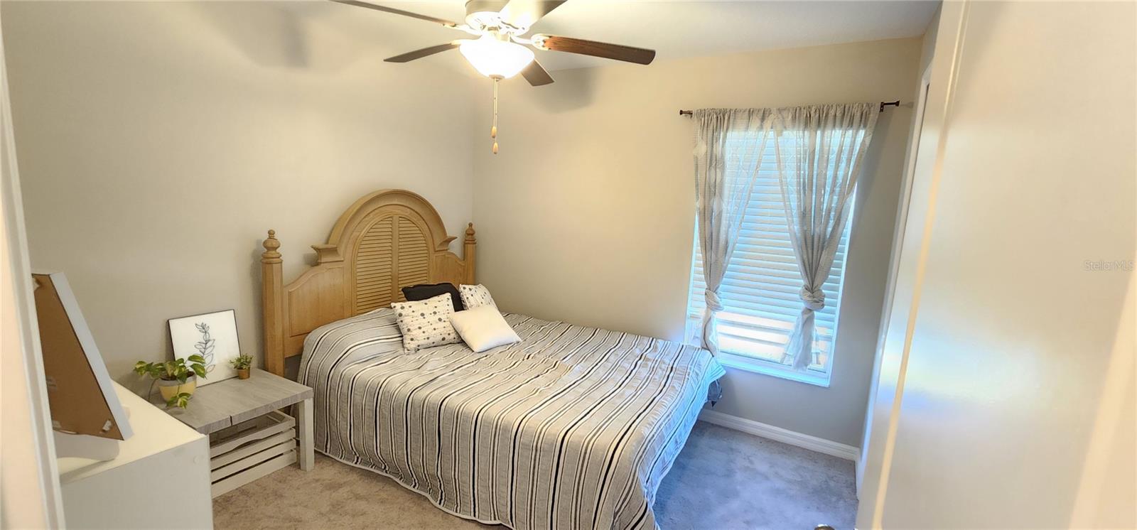 982 8TH ST NW, RUSKIN, FL, 33570