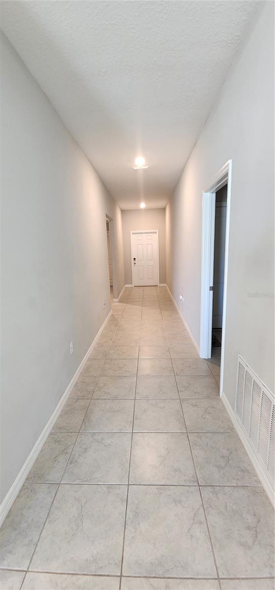 982 8TH ST NW, RUSKIN, FL, 33570