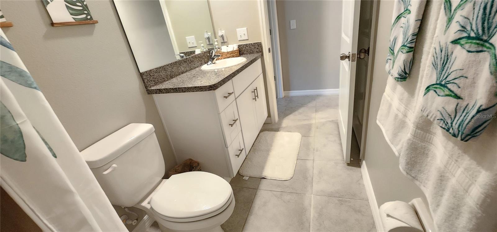 982 8TH ST NW, RUSKIN, FL, 33570