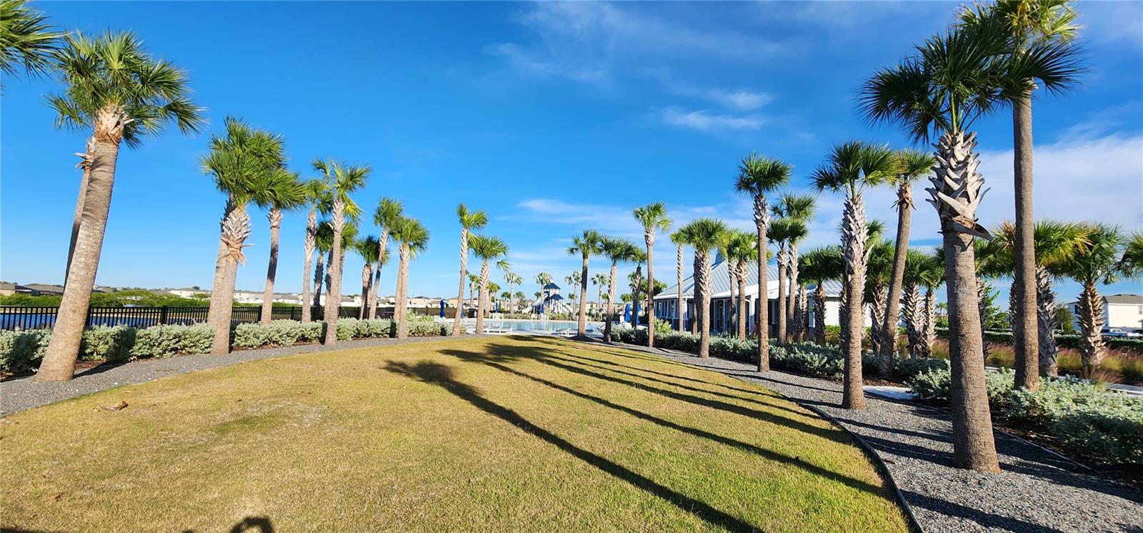 982 8TH ST NW, RUSKIN, FL, 33570