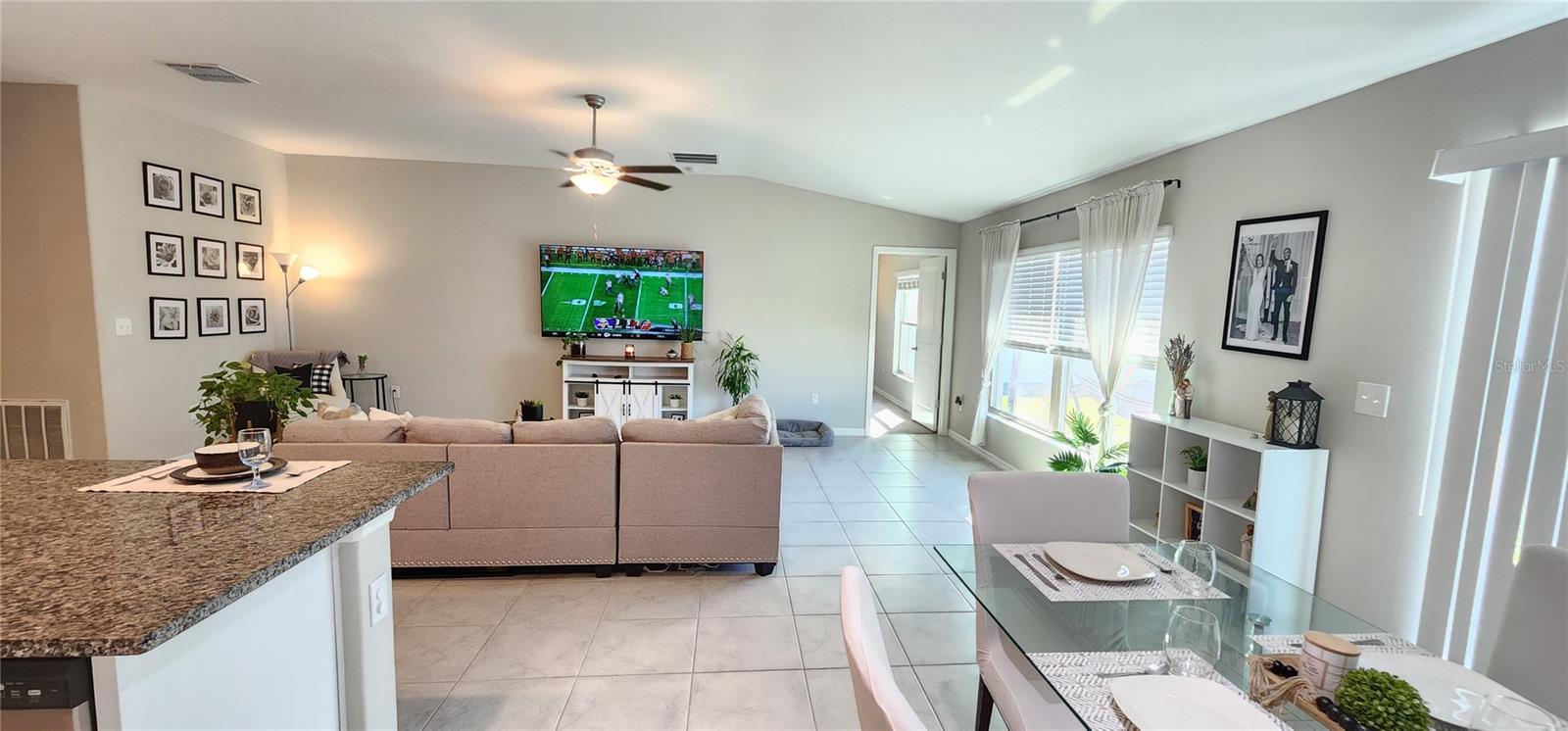 982 8TH ST NW, RUSKIN, FL, 33570