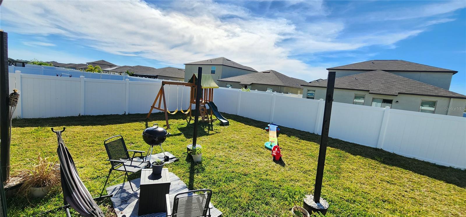 982 8TH ST NW, RUSKIN, FL, 33570