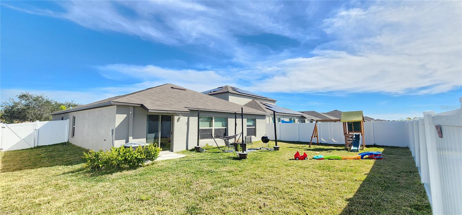 982 8TH ST NW, RUSKIN, FL, 33570