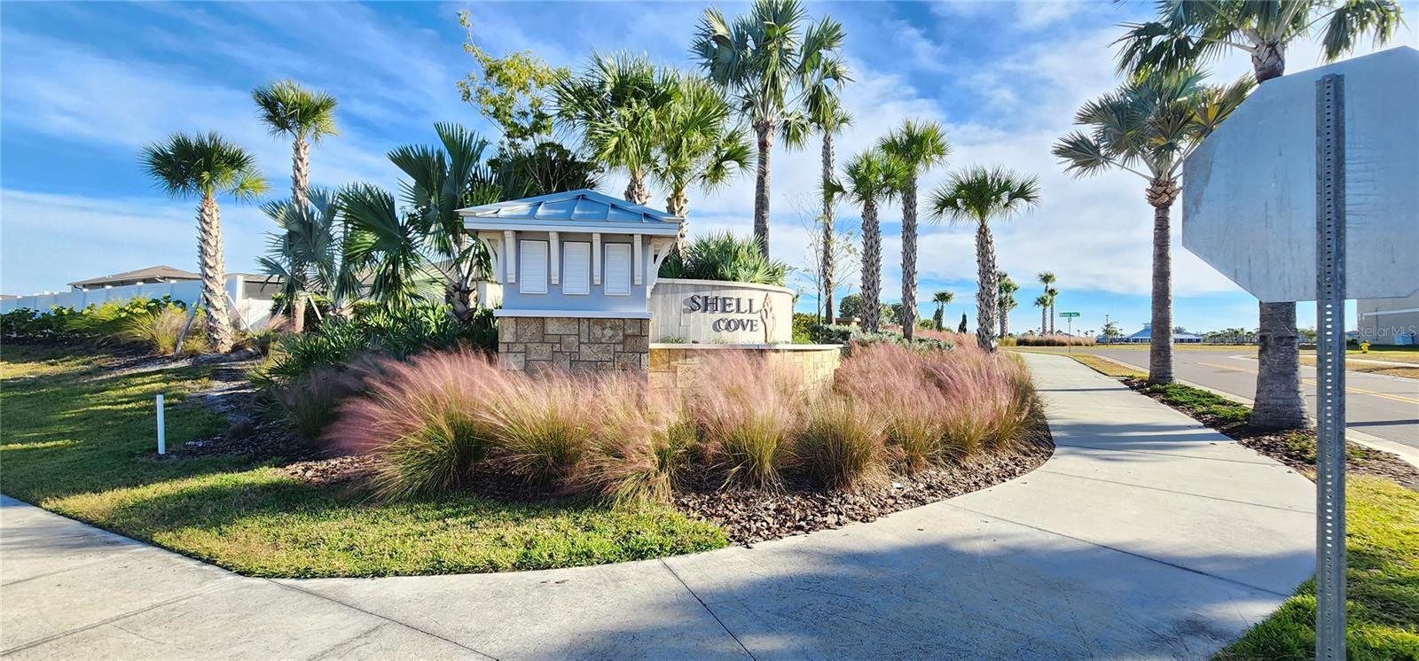 982 8TH ST NW, RUSKIN, FL, 33570