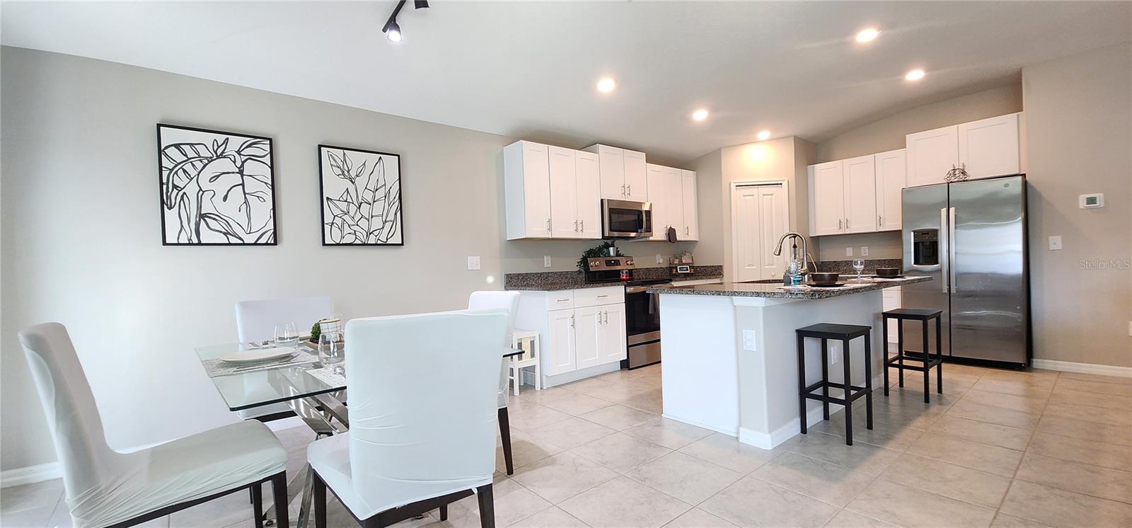 982 8TH ST NW, RUSKIN, FL, 33570