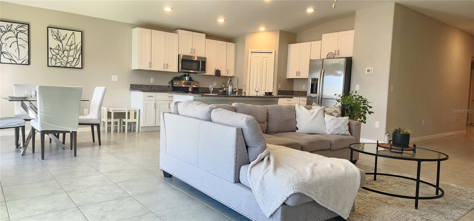 982 8TH ST NW, RUSKIN, FL, 33570