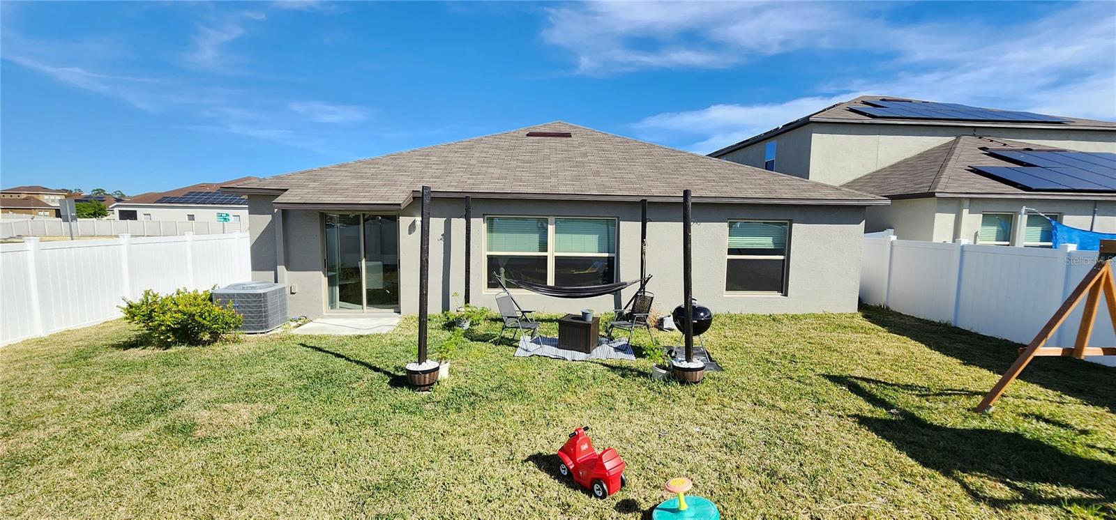 982 8TH ST NW, RUSKIN, FL, 33570