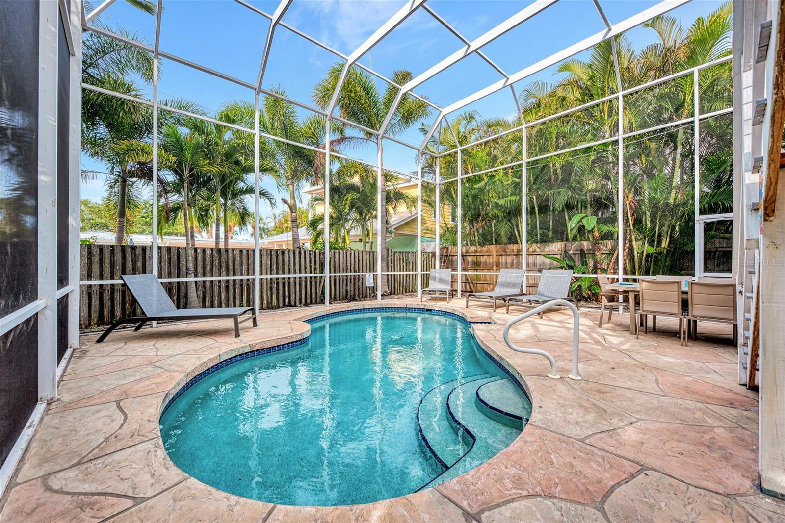 5516 AVENIDA DEL MARE, SARASOTA, FL, 34242