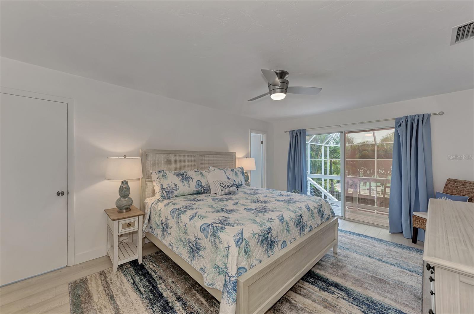 5516 AVENIDA DEL MARE, SARASOTA, FL, 34242