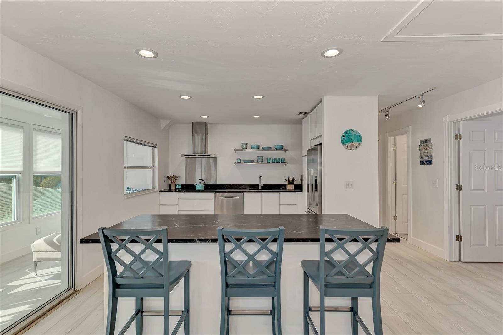 5516 AVENIDA DEL MARE, SARASOTA, FL, 34242
