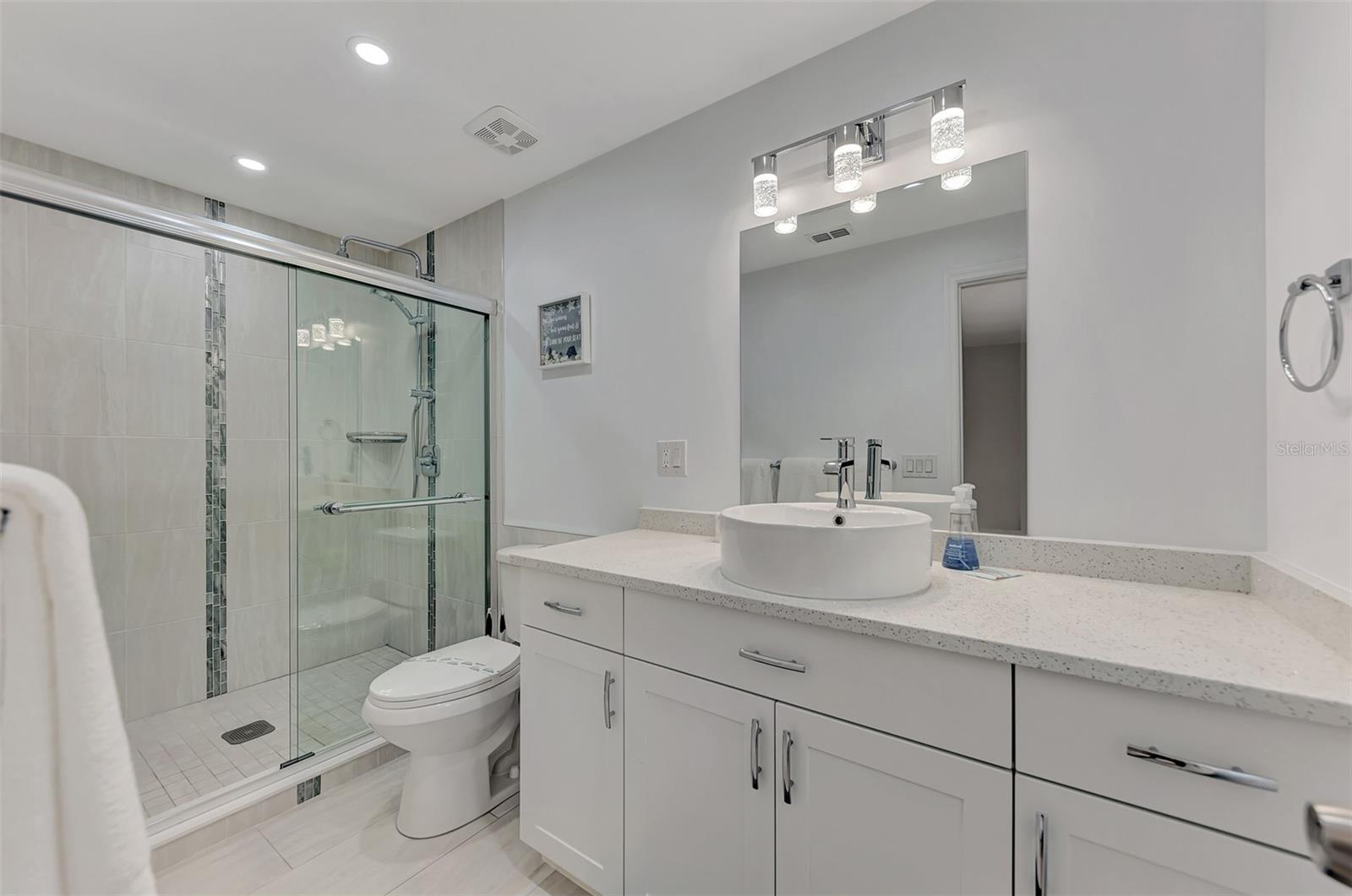 5516 AVENIDA DEL MARE, SARASOTA, FL, 34242