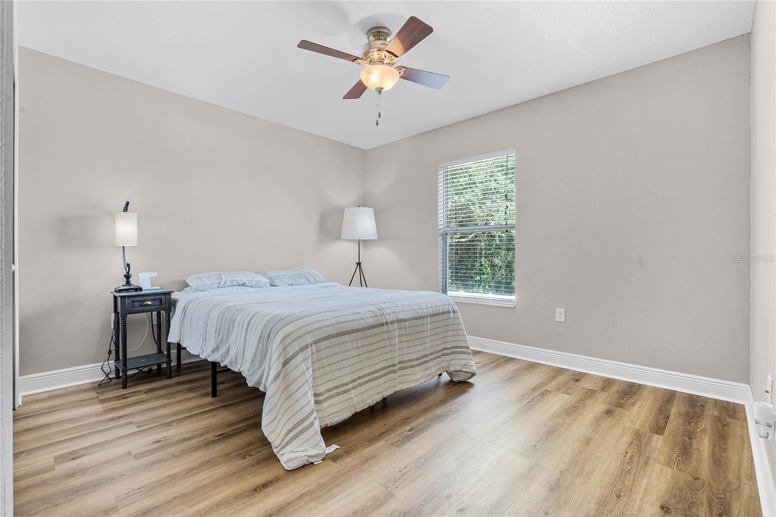 10120 LAKESHORE DR, CLERMONT, FL, 34711