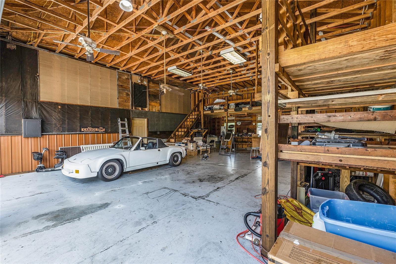 10120 LAKESHORE DR, CLERMONT, FL, 34711