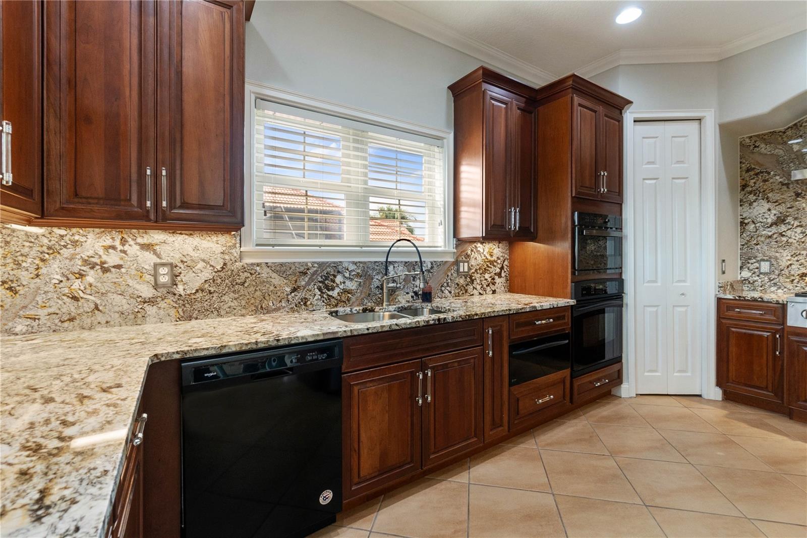 27 ATLANTIC PL, PALM COAST, FL, 32137