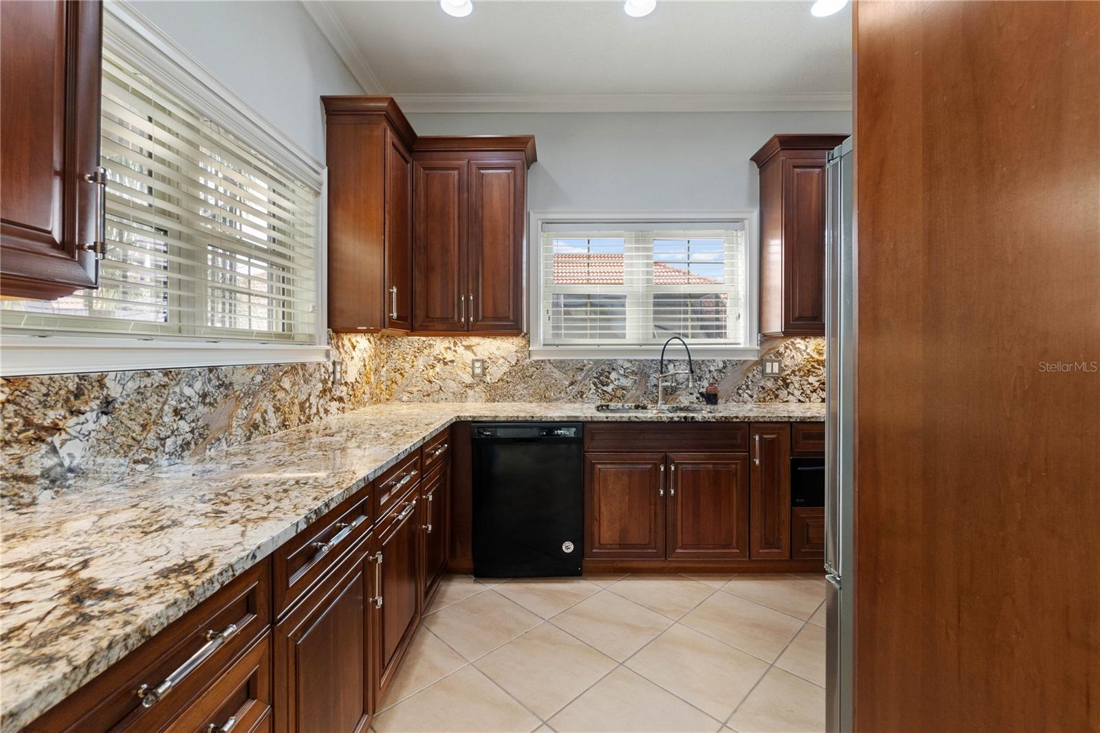 27 ATLANTIC PL, PALM COAST, FL, 32137