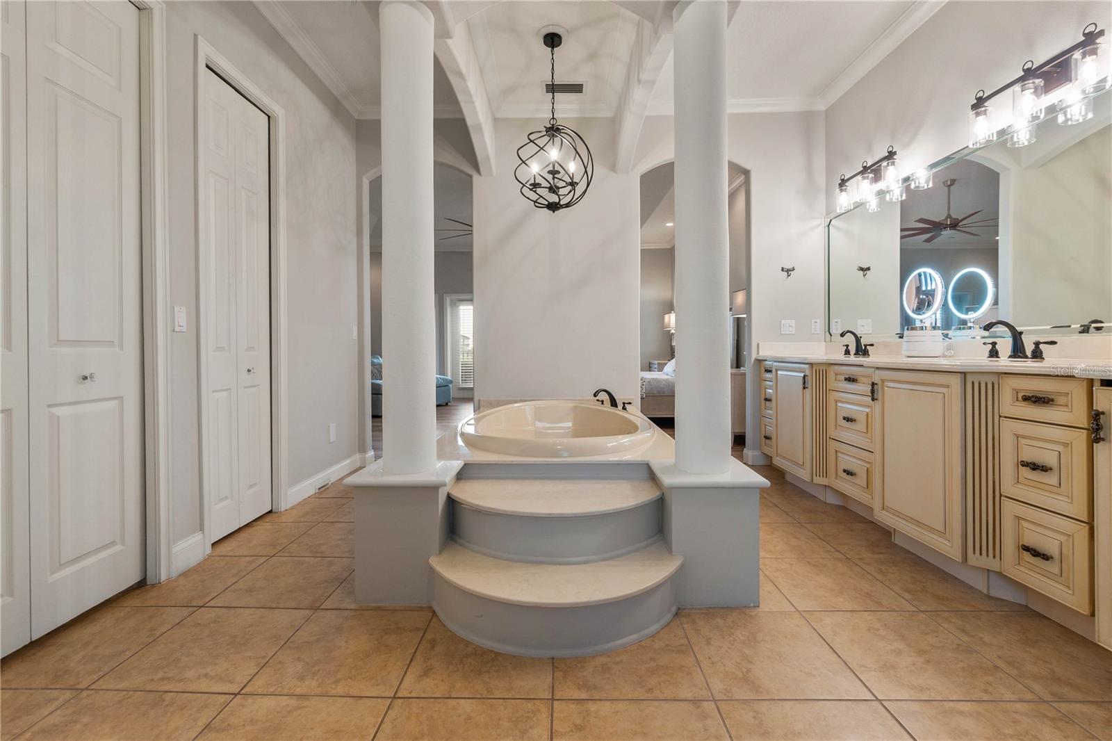 27 ATLANTIC PL, PALM COAST, FL, 32137