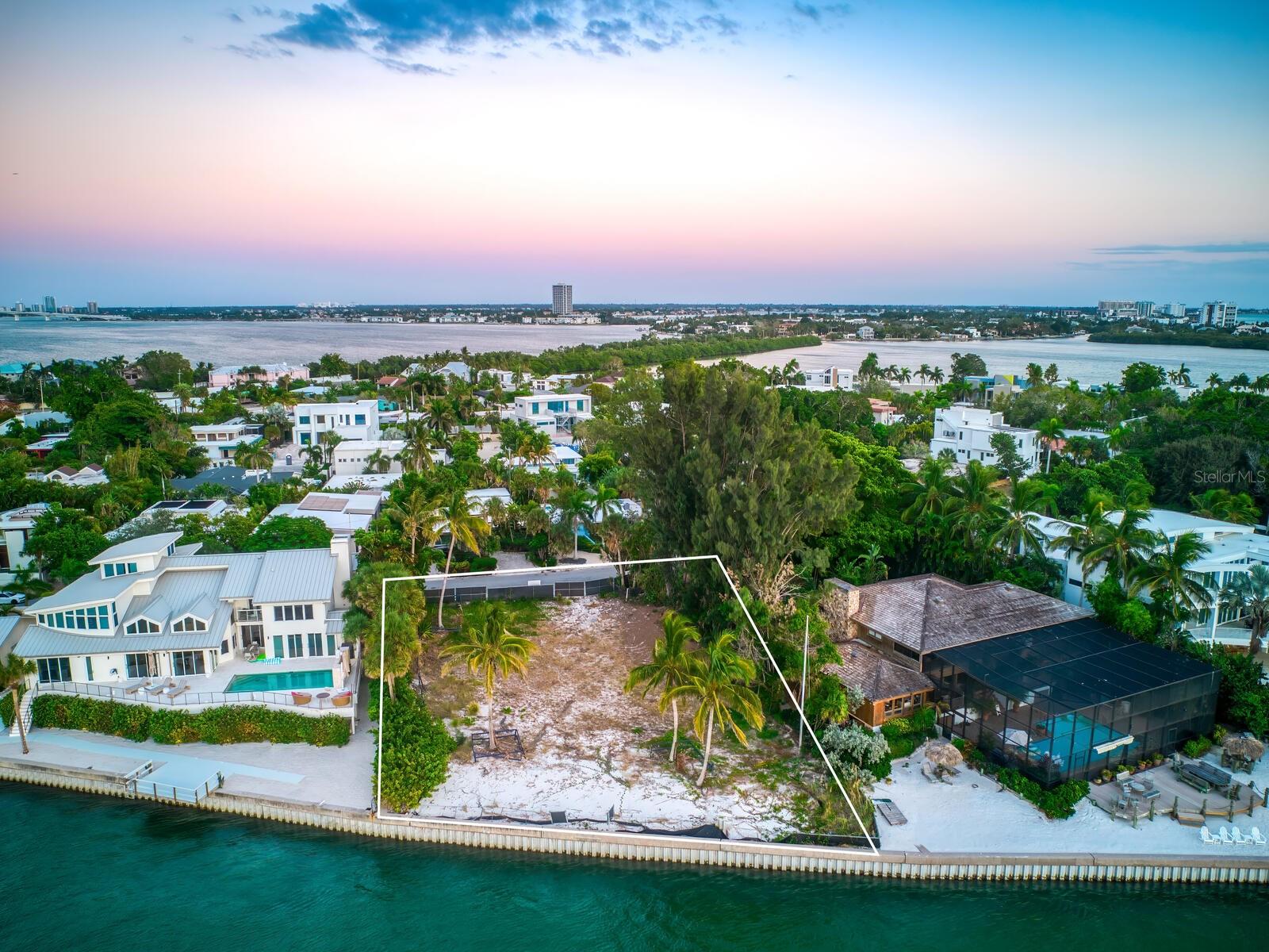 1199 WESTWAY DR, SARASOTA, FL, 34236